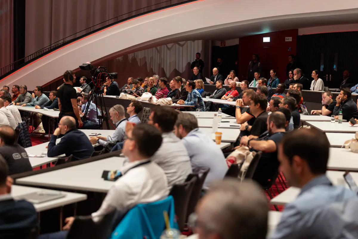 The audience of the Swiss Cyber Storm Arena track